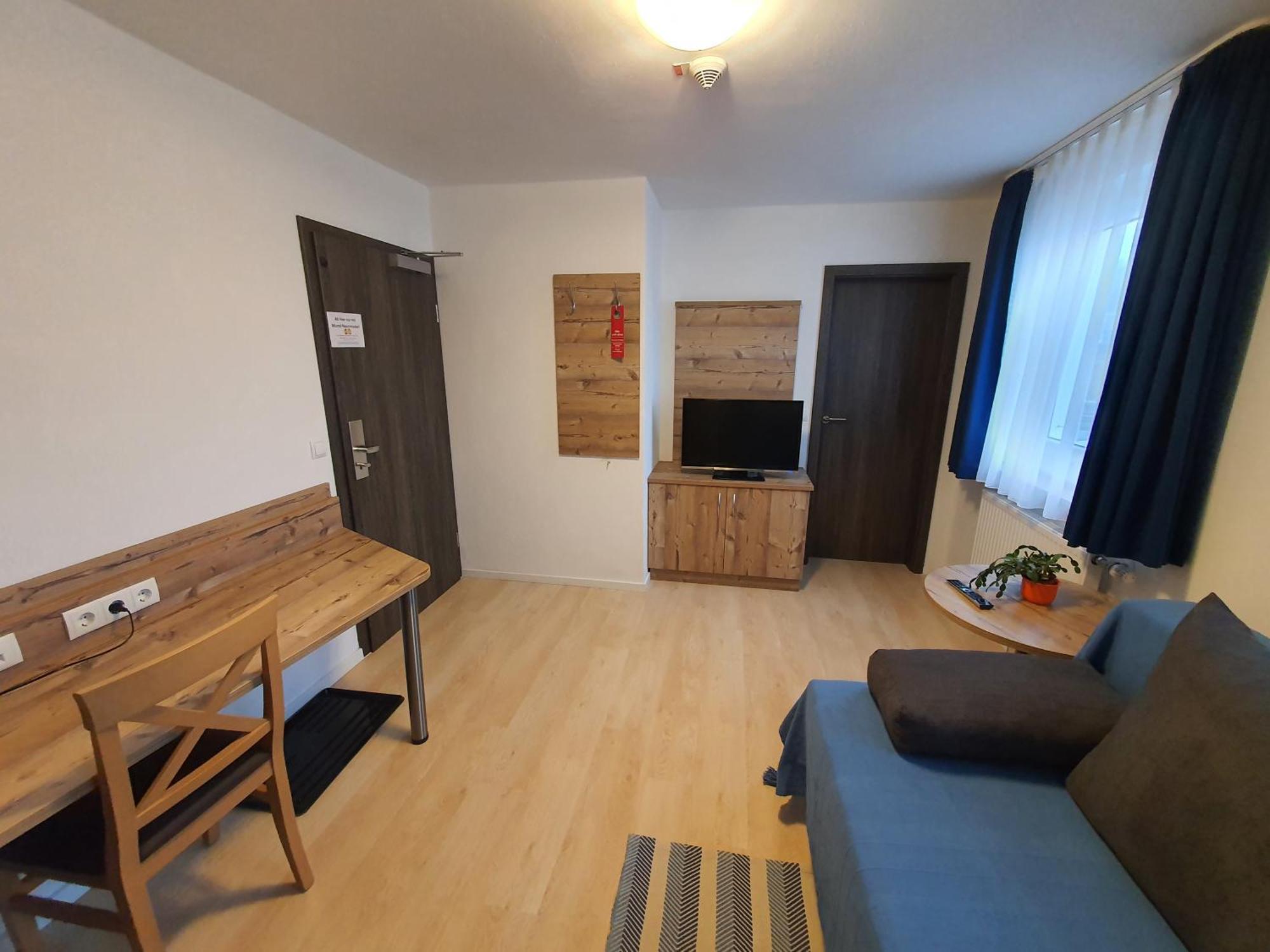 Fraenkischer Hof --- Hotel In Pegnitz --- Schlabecks Fraenkischer Hof Экстерьер фото